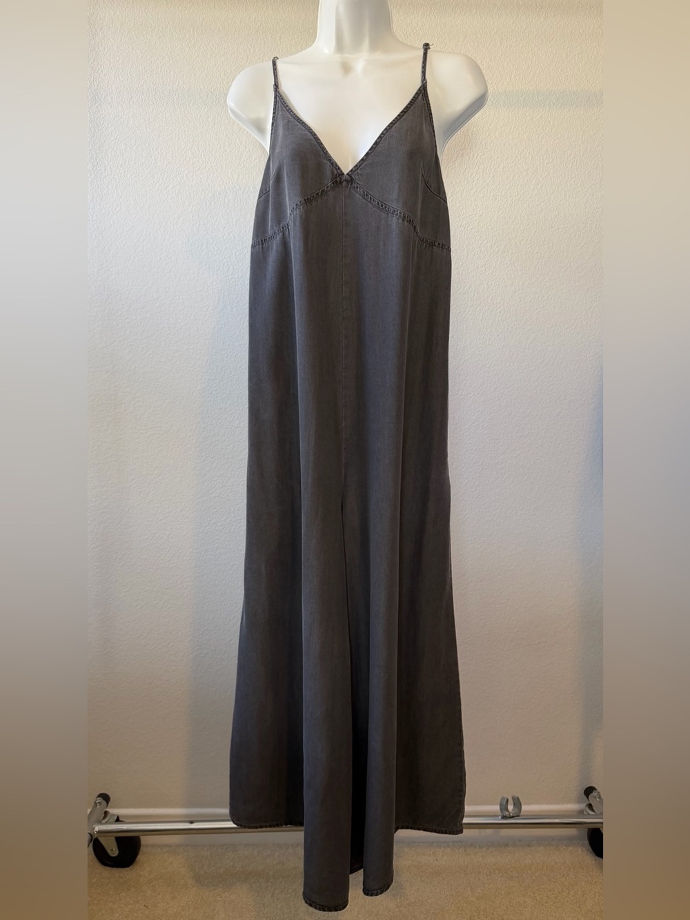 Stitch & Feather Grey Wideleg Jumpsuit Size Small